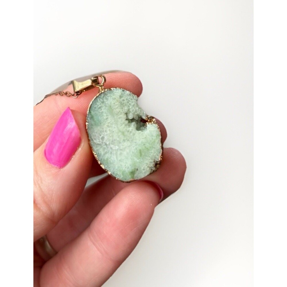 Natural Green Druzy Agate Geode Pendant Necklace Gold Rim Boho Crystal Stone